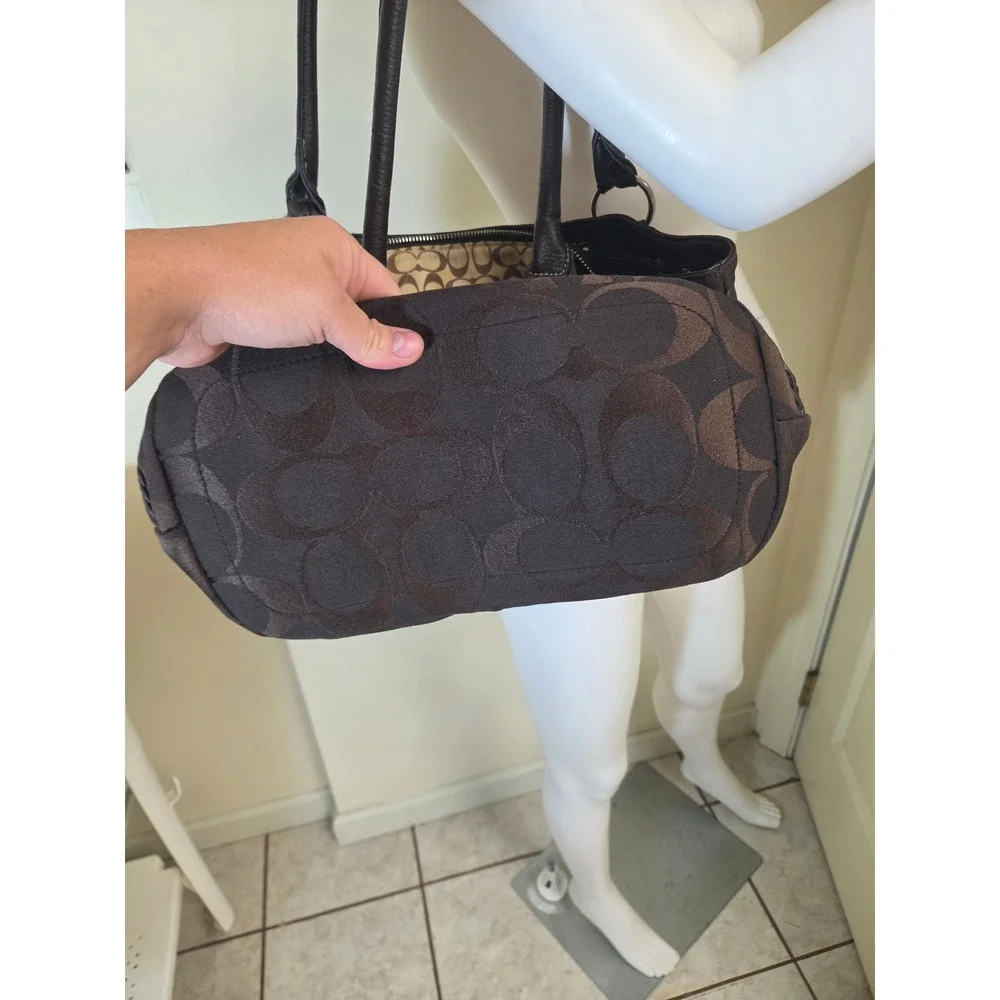 Coach Vintage Y2K Signature Jacquard Shoulder Bag Brown Buckle Zipper Tote